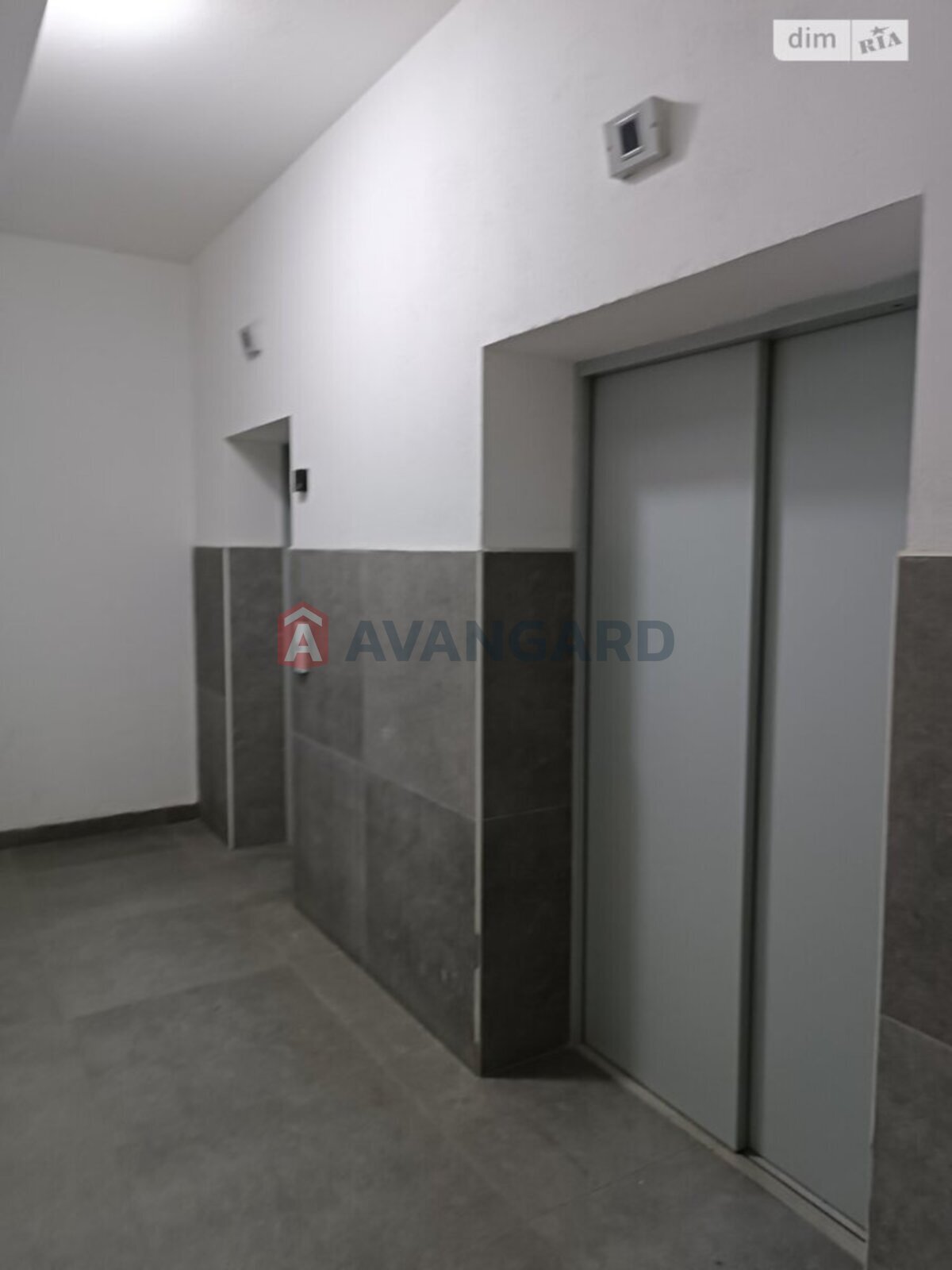 2 ��. ��������, 61/40/8 ��. �., 10/16 ������ ���� 7