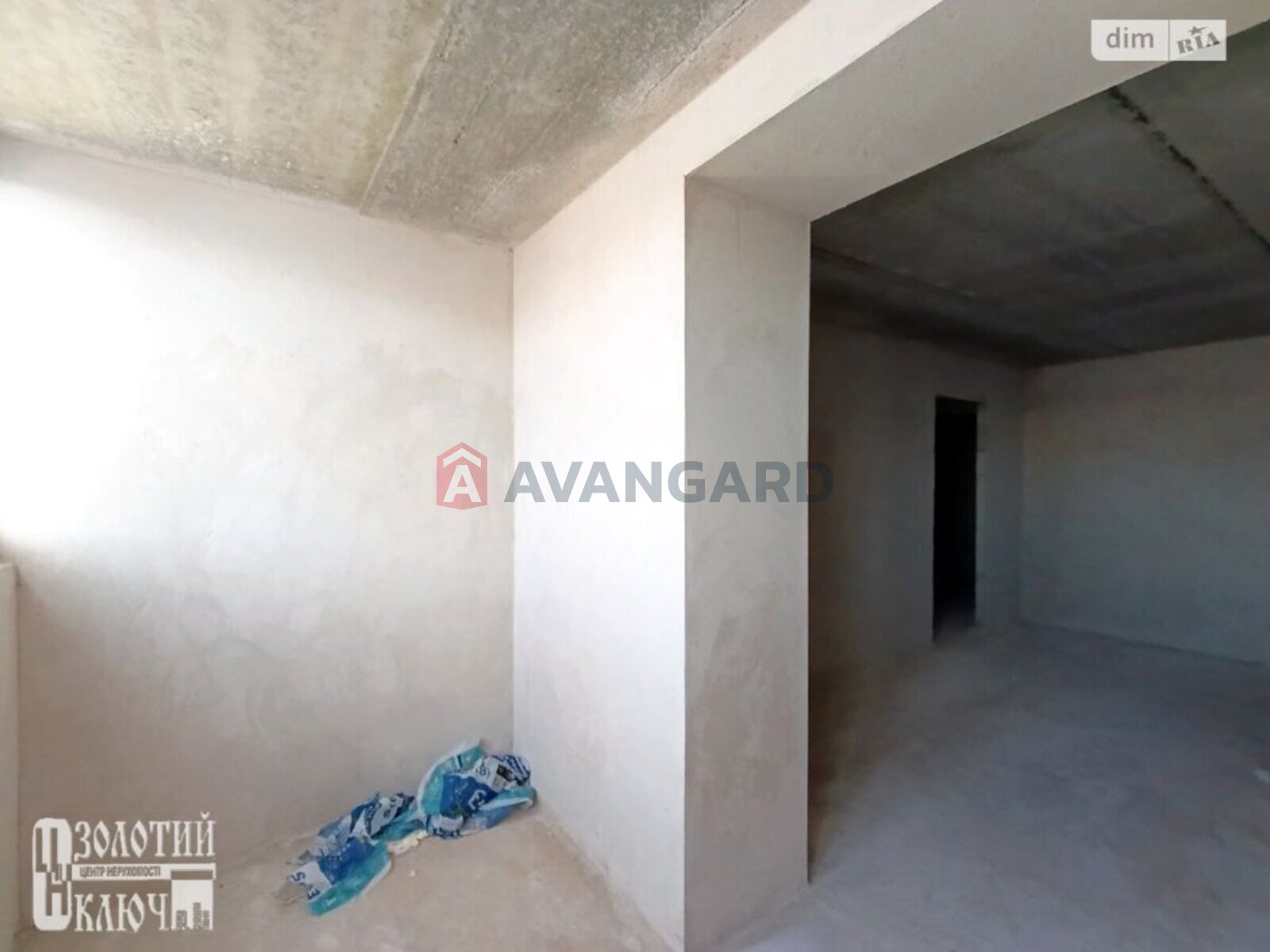 2 ��. ��������, 71/35/17 ��. �., 9/10 ������ ���� 14