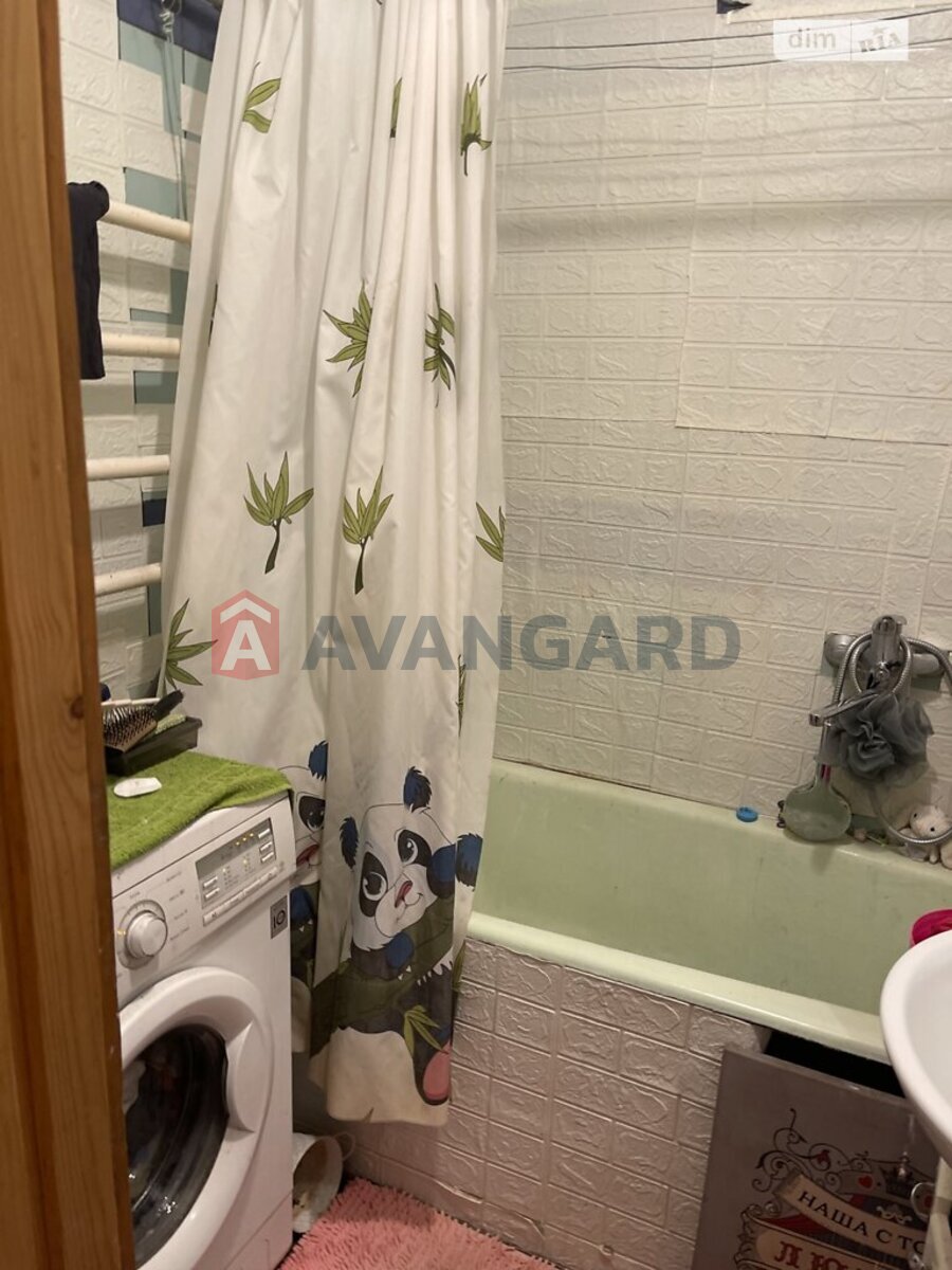 3 ��. ��������, 65/40/7 ��. �., 4/9 ������ ���� 16