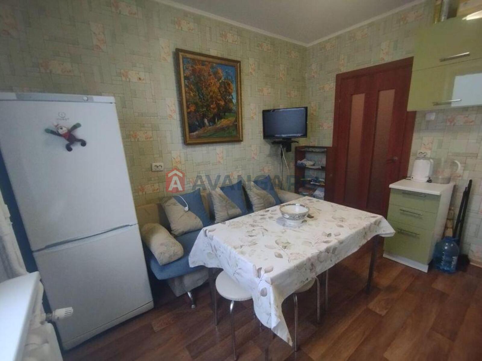 2 ��. ��������, 68/-/15 ��. �., 23/25 ������ ���� 7