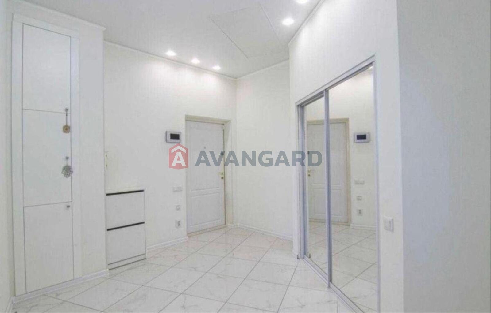 2 ��. ��������, 84/-/25 ��. �., 6/6 ������ ���� 10