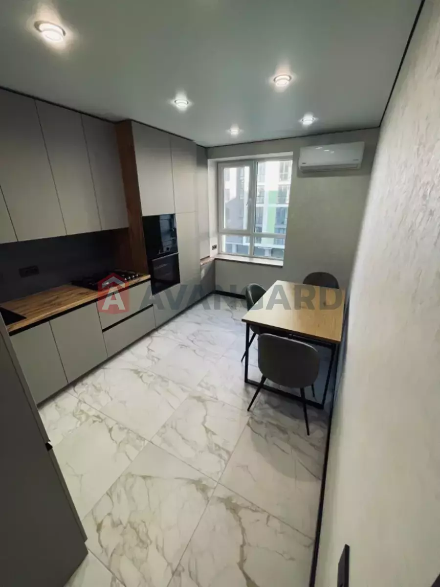 3 . , 66/-/- . ., 4/10   9