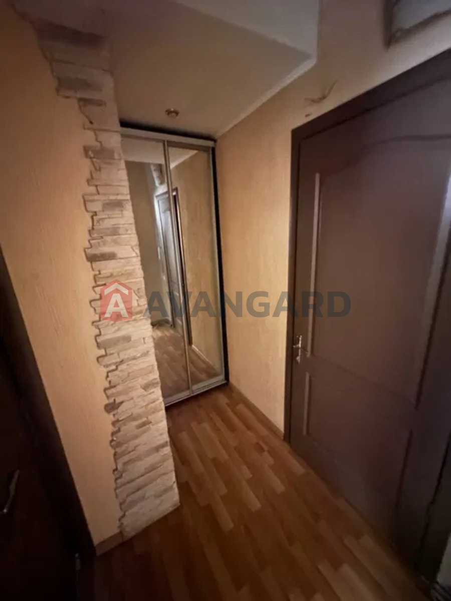 1 . , 36/-/9 . ., 1/10   2