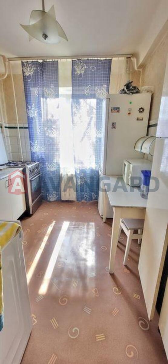 2 ��. ��������, 40/-/40 ��. �., 3/5 ������ ���� 6