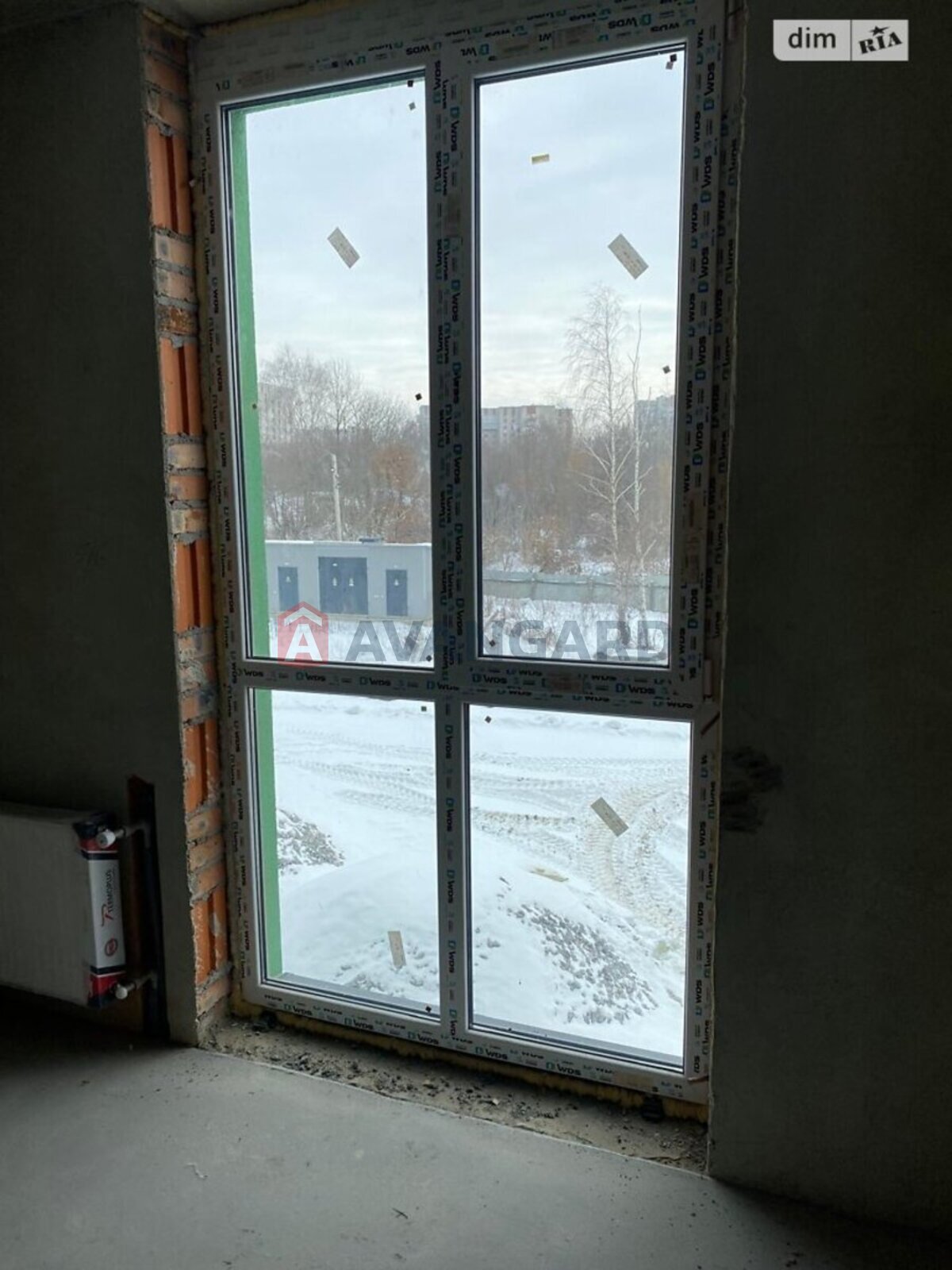 1 ����. ��������, 40/-/- ��. �., 2/10 ���� ���� 4