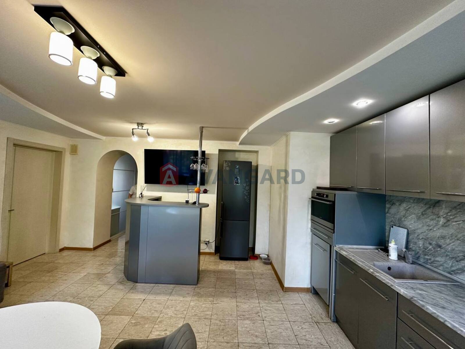 3 ��. ��������, 78/-/23 ��. �., 3/9 ������ ���� 4