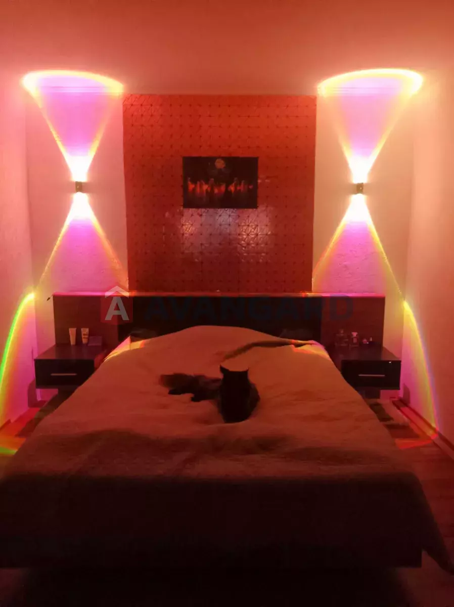 4 ��. ��������, 70/-/7 ��. �., 9/10 ������ ���� 22