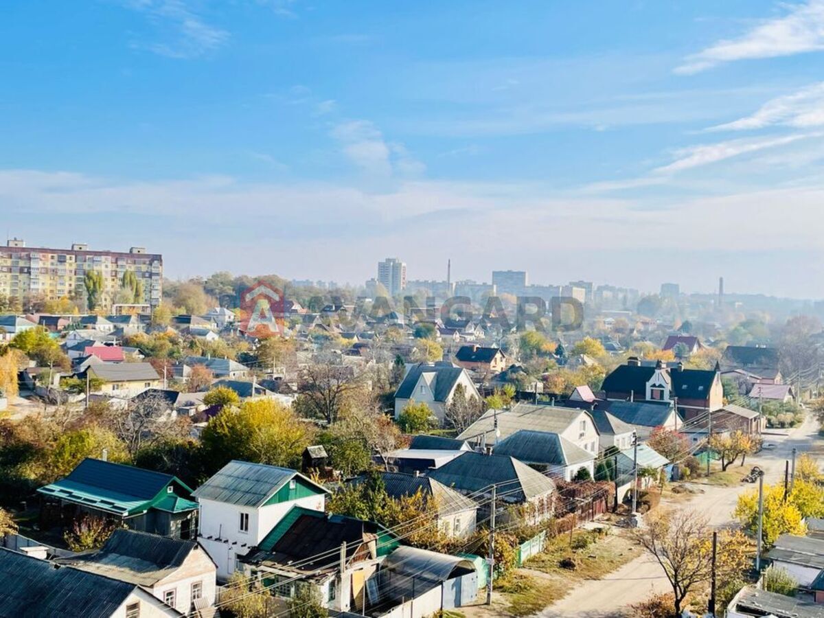 2 ����. ��������, 68/-/12 ��. �., 10/10 ���� ���� 5