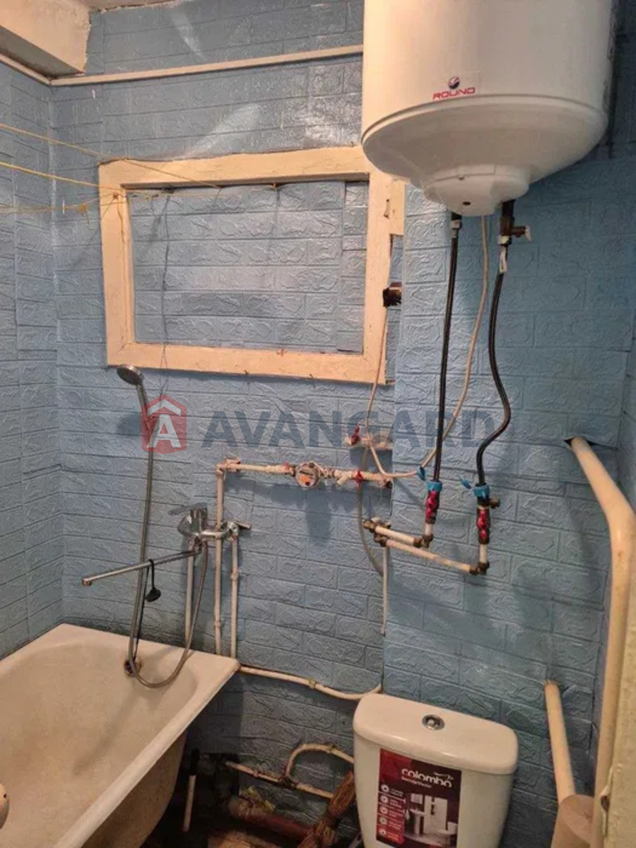 2 ��. ��������, 44/-/7 ��. �., 4/5 ������ ���� 11