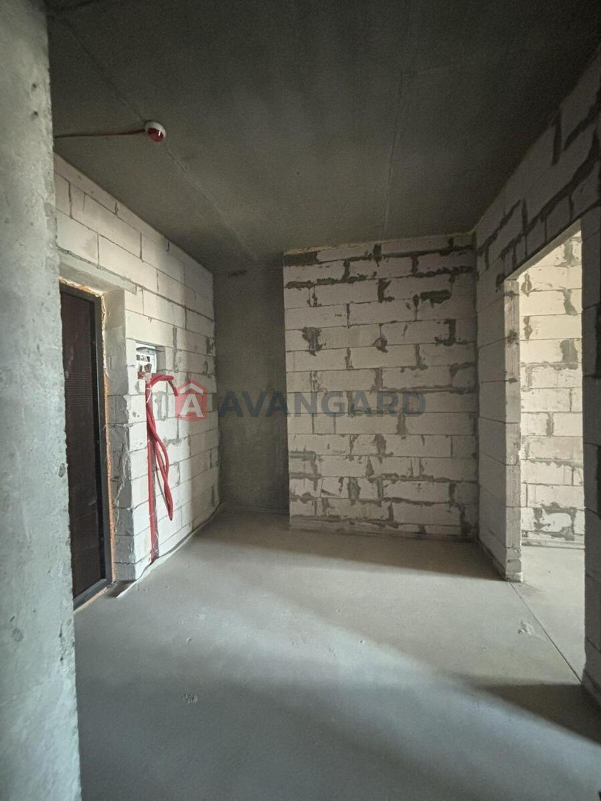 1 ��. ��������, 43/16/11 ��. �., 8/25 ������ ���� 9