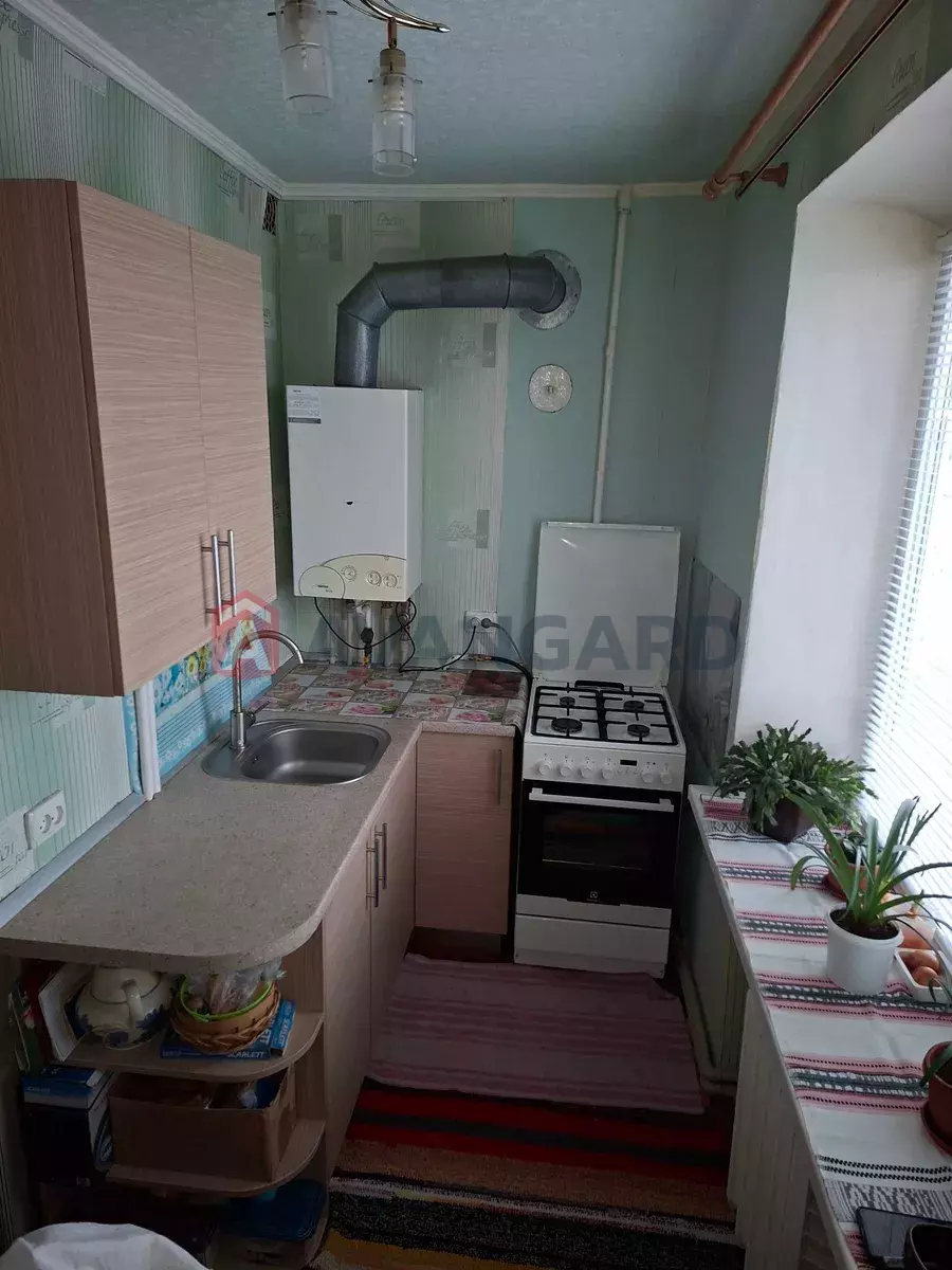 1 ��. ��������, 35/-/7 ��. �., 4/5 ������ ���� 1