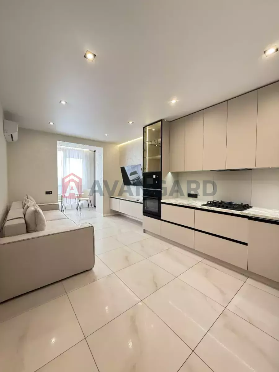 1 ����. ��������, 55/18/18 ��. �., 5/10 ���� ���� 2