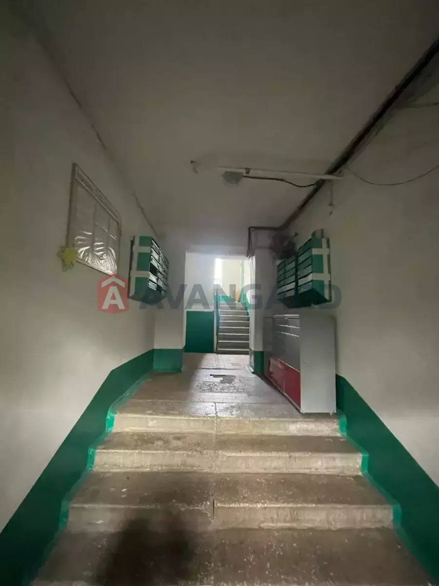 3 . , 67/57/10 . ., 8/9   19
