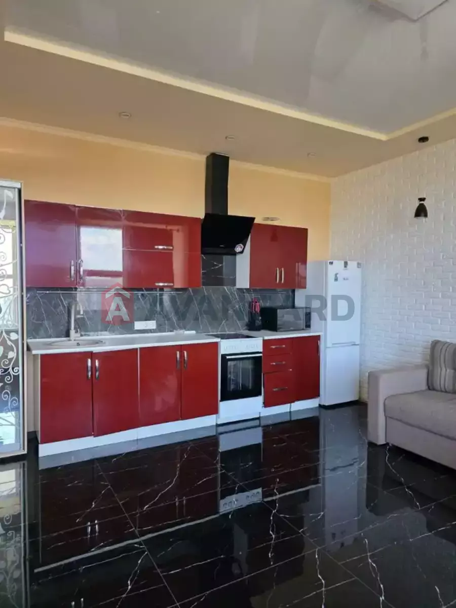 2 ��. ��������, 42/25/11 ��. �., 13/21 ������ ���� 3