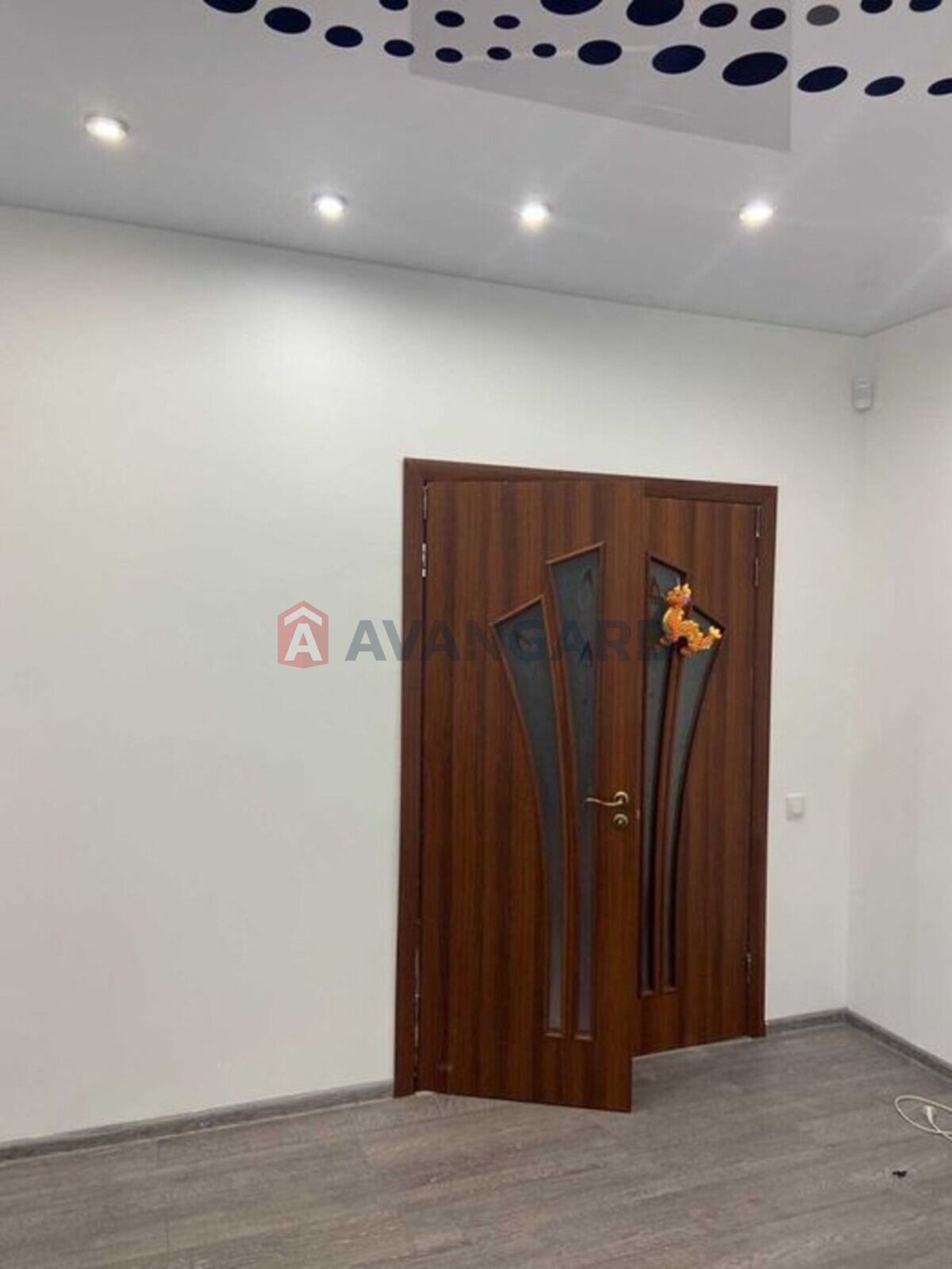 2 ��. ��������, 56/-/7 ��. �., 1/2 ������ ���� 2