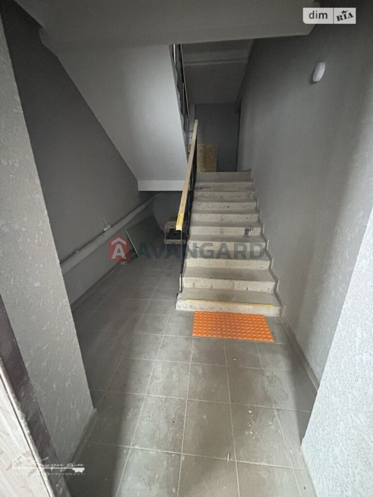 2 ��. ��������, 67/46/12 ��. �., 6/10 ������ ���� 2