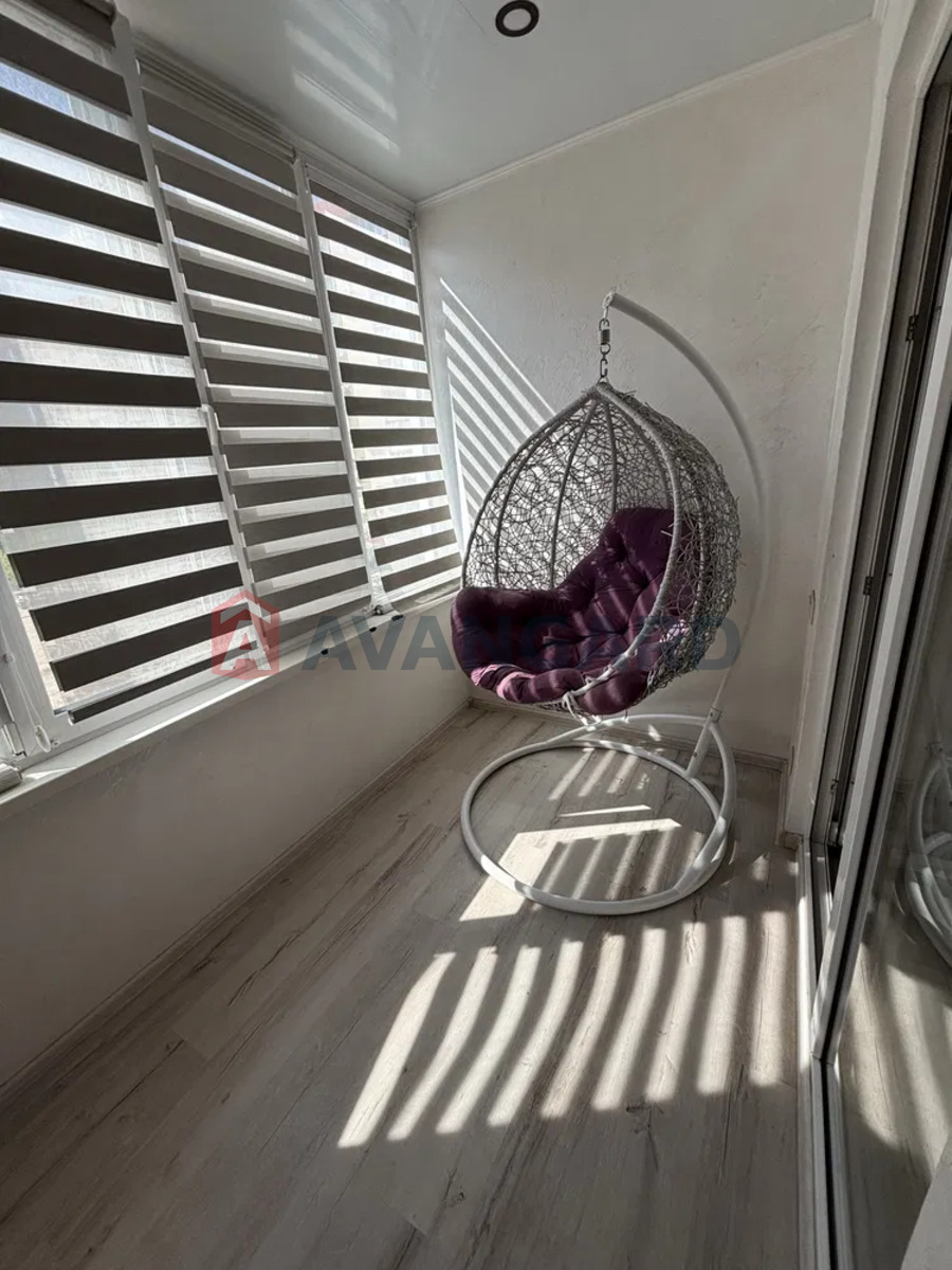 4 ����. ��������, 102/-/10 ��. �., 3/10 ���� ���� 12