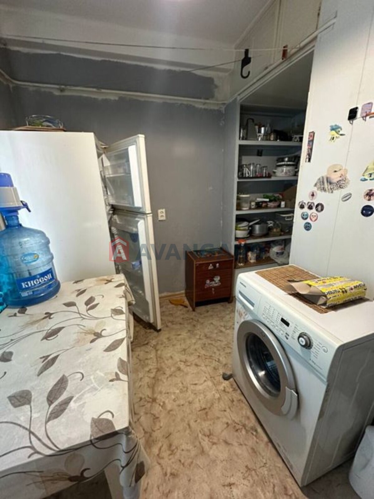 1 ��. ��������, 29/-/6 ��. �., 5/5 ������ ���� 9