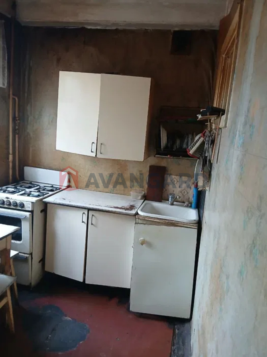 3 ��. ��������, 60/-/7 ��. �., 3/9 ������ ���� 5