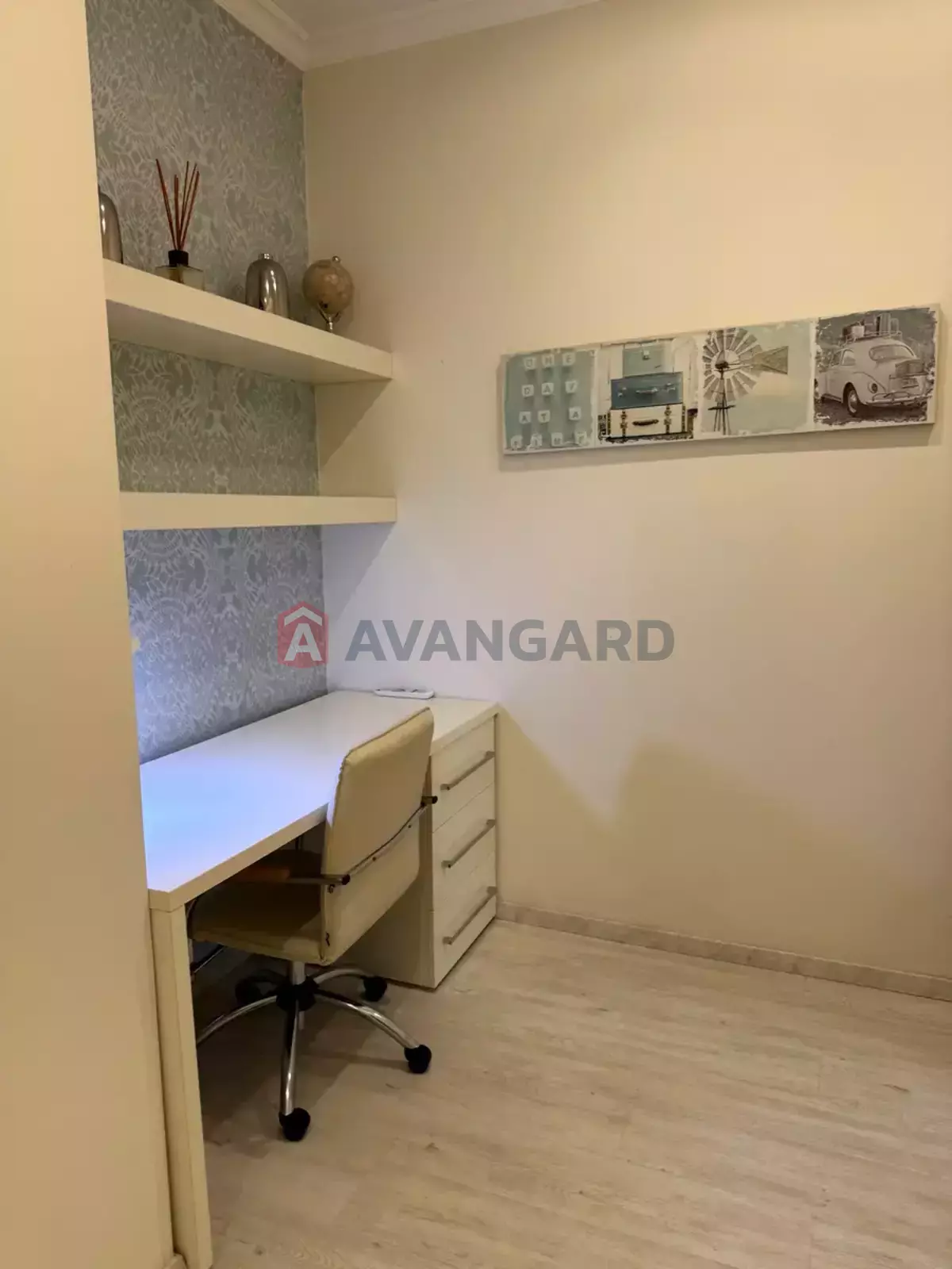 3 ��. ��������, 88/65/20 ��. �., 16/17 ������ ���� 6
