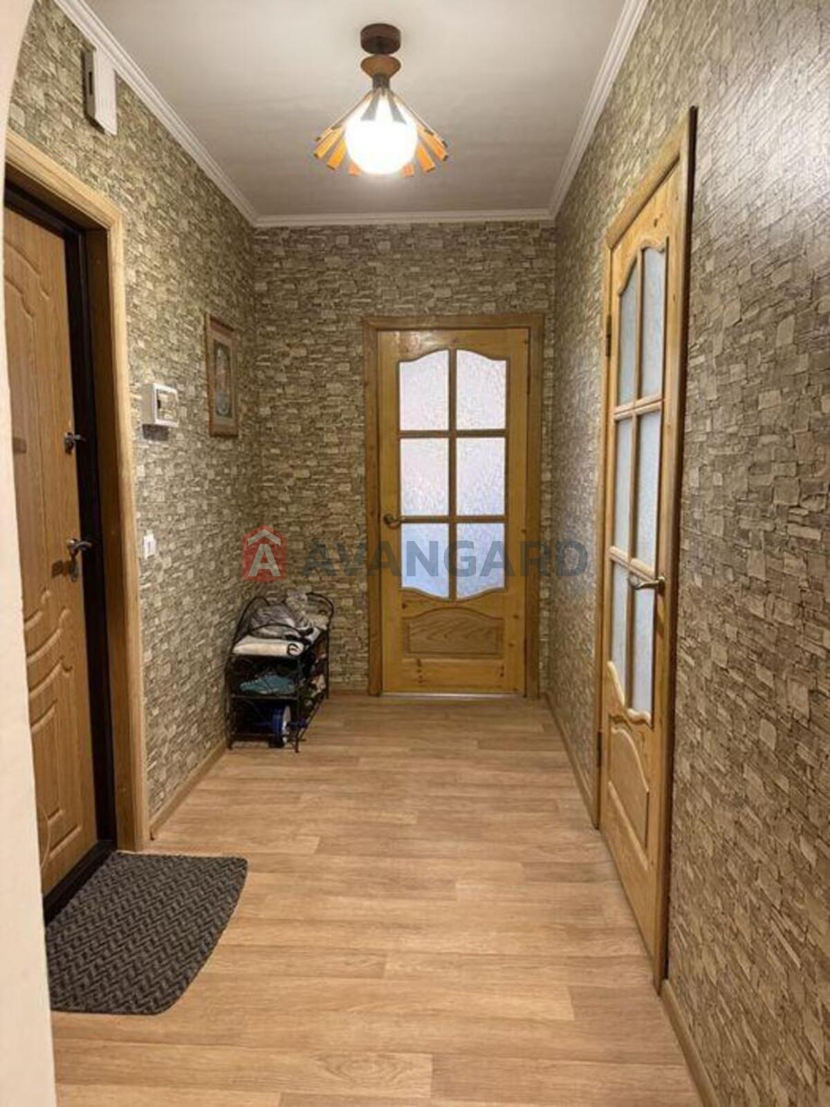 2 ��. ��������, 53/-/8 ��. �., 3/16 ������ ���� 5