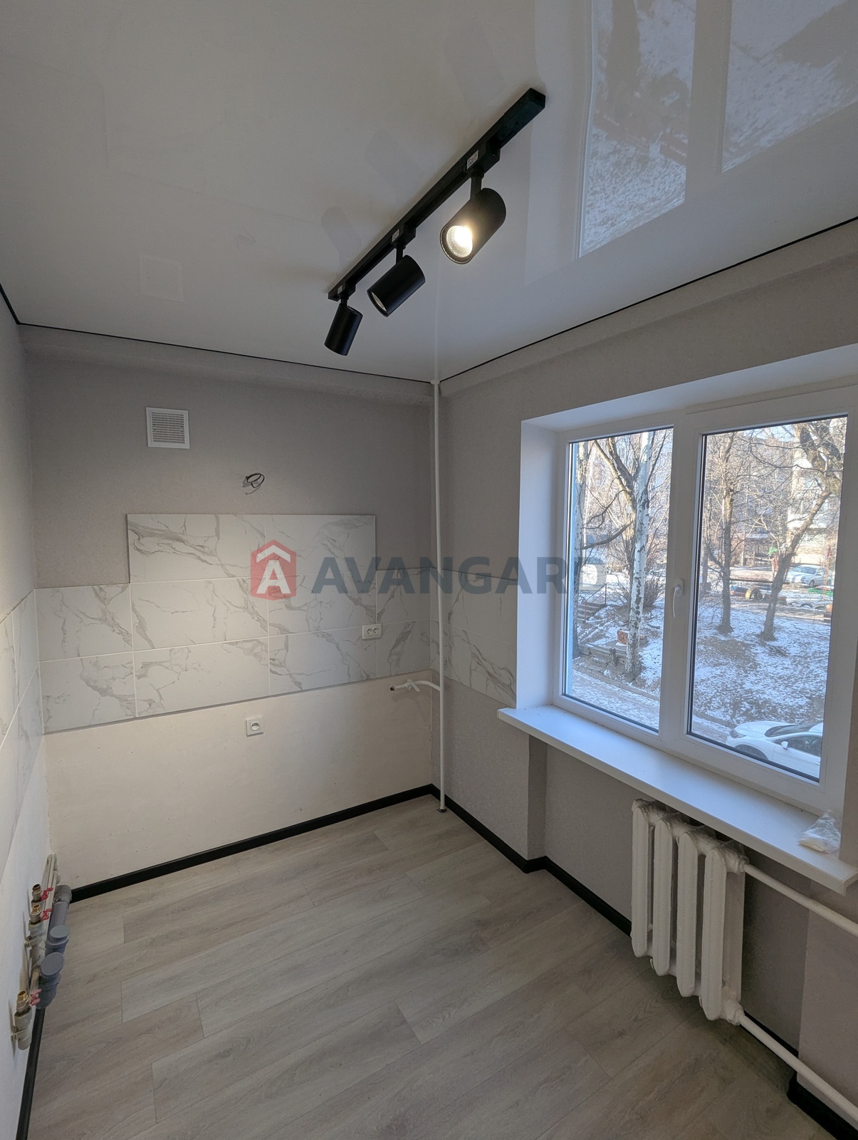 2 . , 42/-/6 . ., 2/5   1