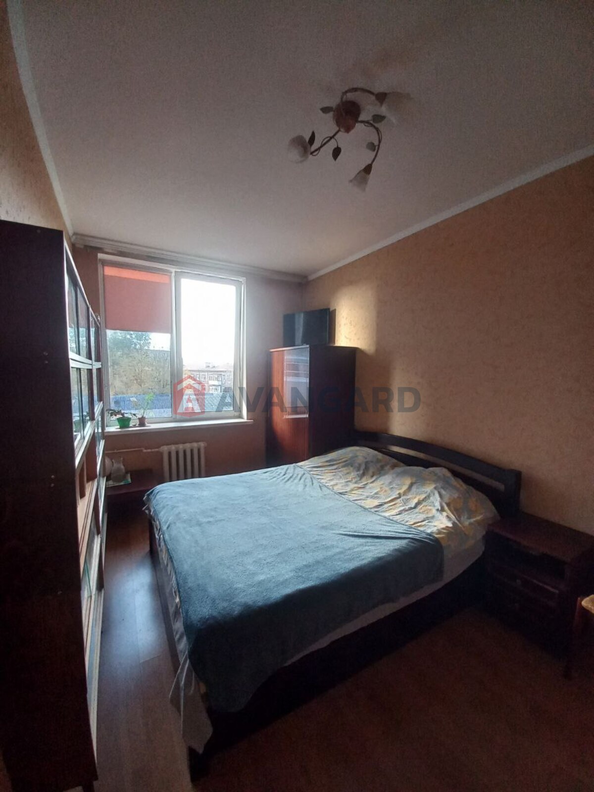 2 . , 52/28/8 . ., 4/5   8