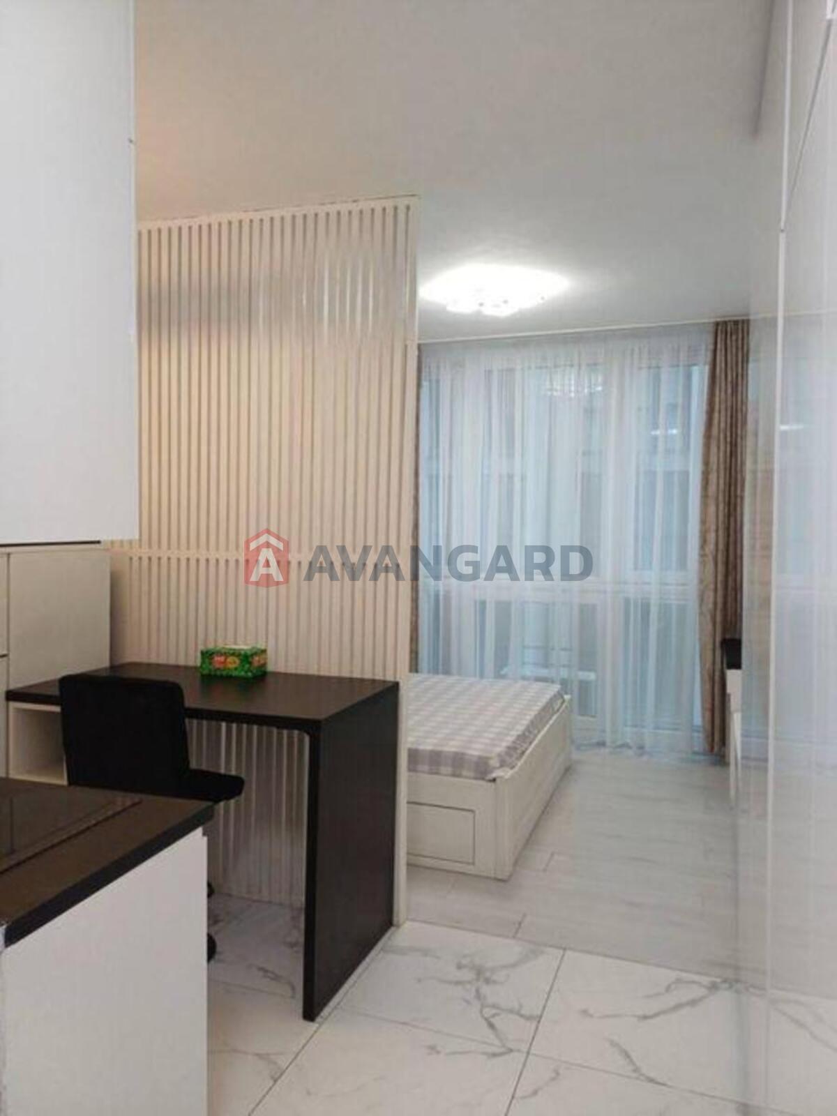 1 ��. ��������, 22/-/10 ��. �., 6/12 ������ ���� 1