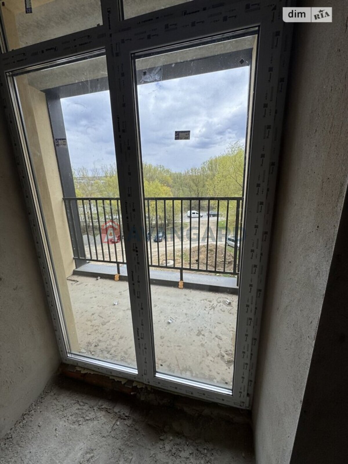 1 ��. ��������, 41/16/16 ��. �., 3/9 ������ ���� 14