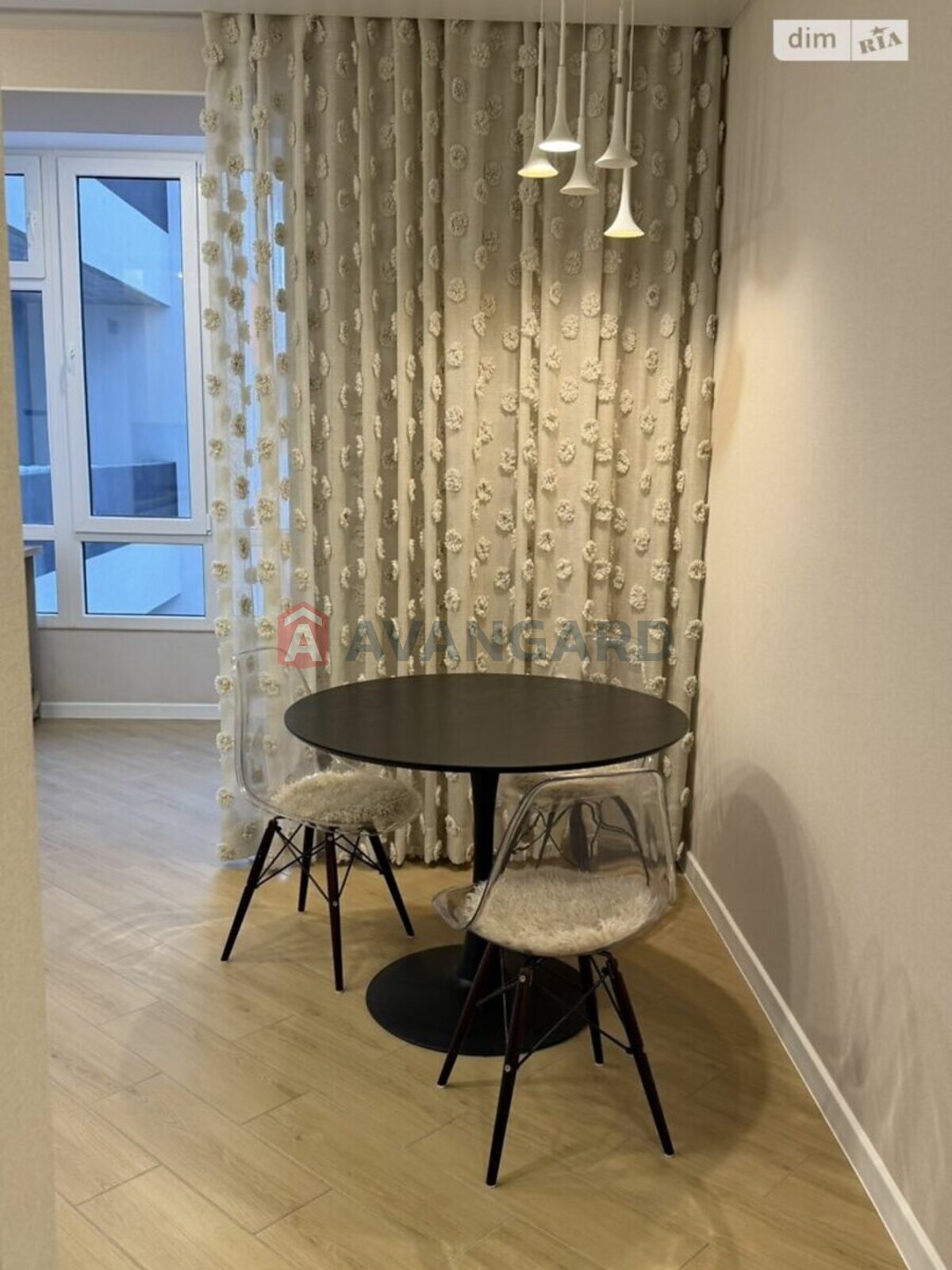 1 ��. ��������, 49/22/16 ��. �., 8/10 ������ ���� 7