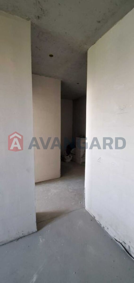 1 ��. ��������, 37/-/10 ��. �., 16/16 ������ ���� 6