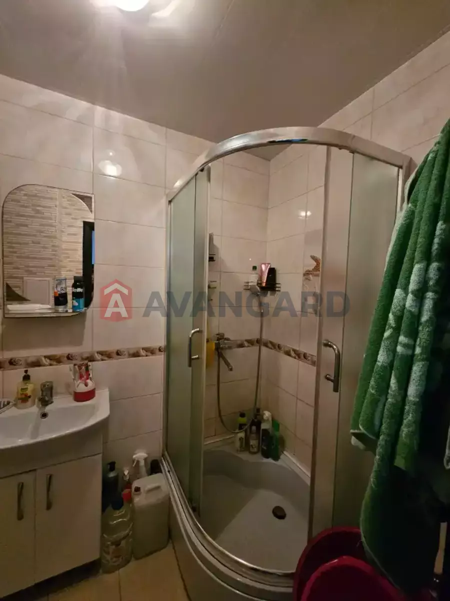 3 ��. ��������, 64/-/7 ��. �., 3/9 ������ ���� 12