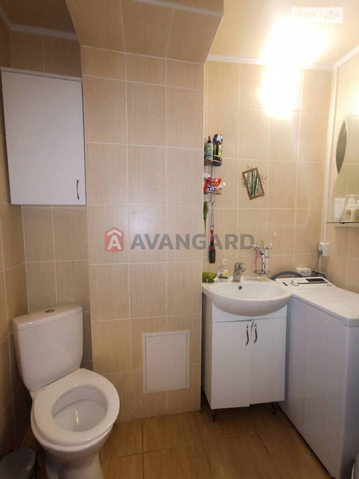 3 ����. ��������, 58/43/7 ��. �., 1/5 ���� ���� 6