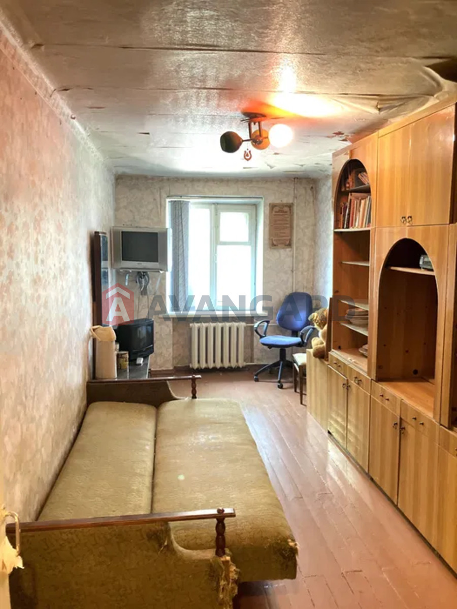 3 ��. ��������, 57/-/4 ��. �., 5/5 ������ ���� 5