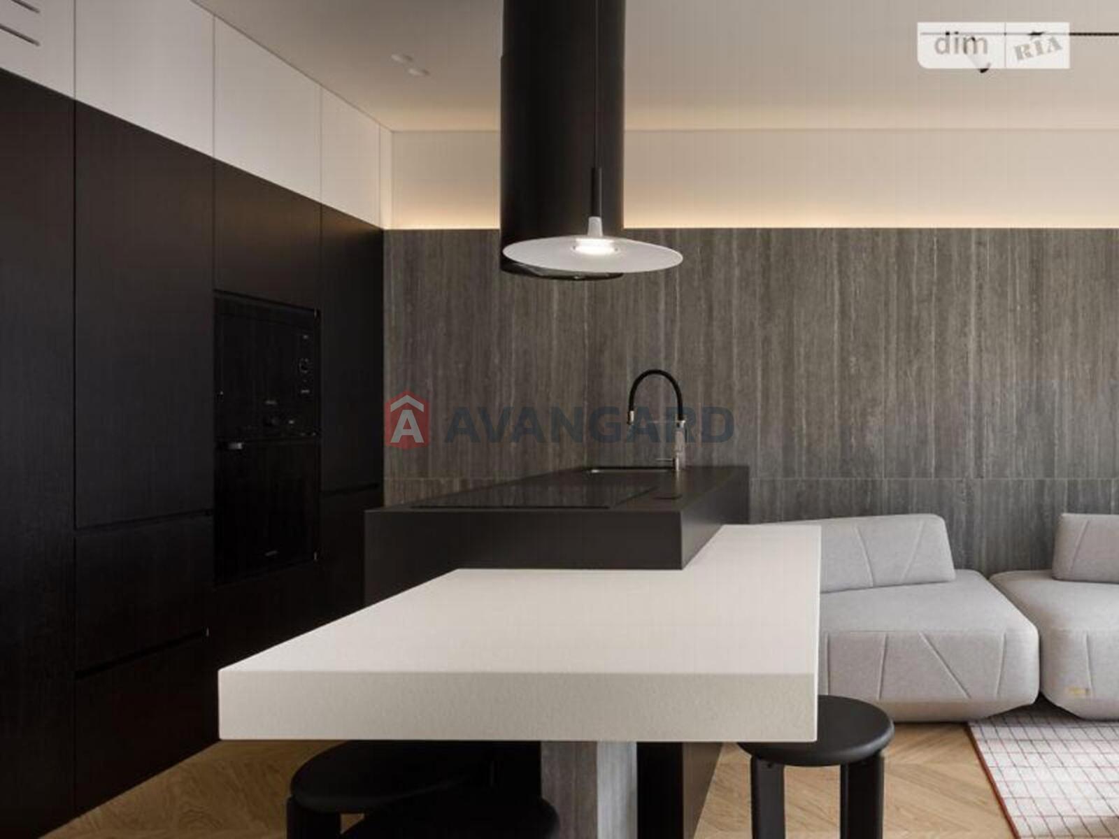 1 ��. ��������, 43/14/17 ��. �., 5/10 ������ ���� 16