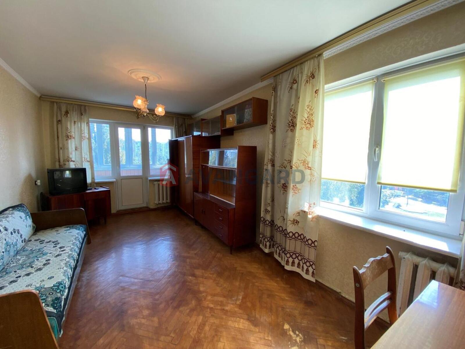 3 ����. ��������, 58/39/8 ��. �., 8/9 ���� ���� 3