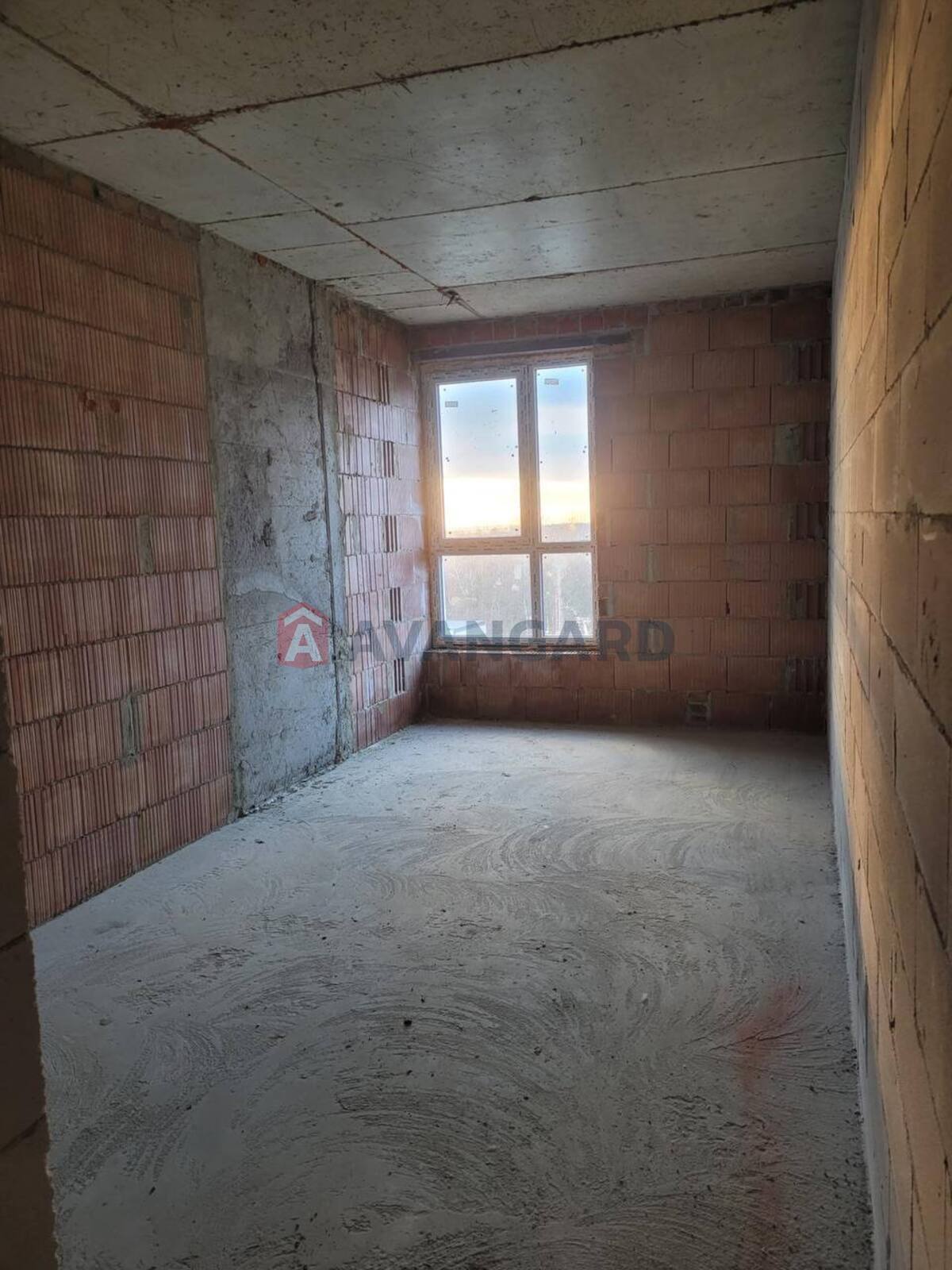 1 ����. ��������, 49,81/-/23,18 ��. �., 7/10 ���� ���� 5