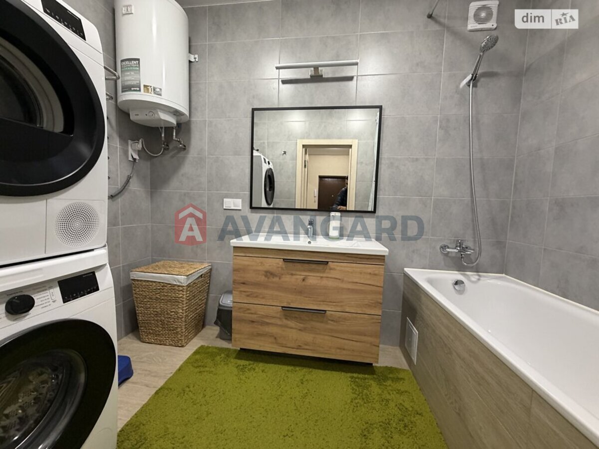 2 ��. ��������, 70/-/19 ��. �., 7/8 ������ ���� 10