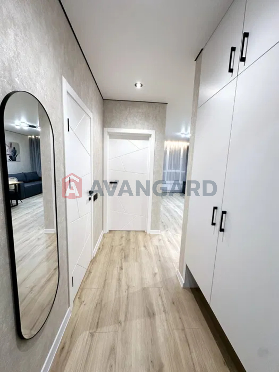 1 ����. ��������, 47/-/23 ��. �., 25/25 ���� ���� 10