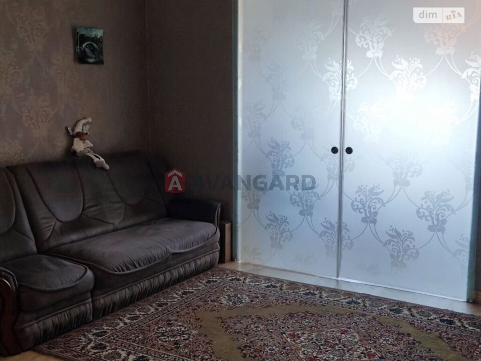 2 ����. ��������, 65/37/11 ��. �., 5/10 ���� ���� 6