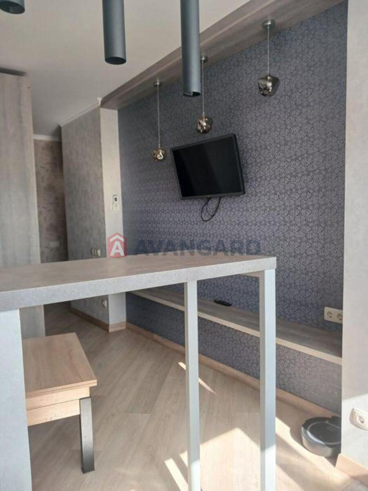 1 ����. ��������, 36/-/12 ��. �., 18/19 ���� ���� 2