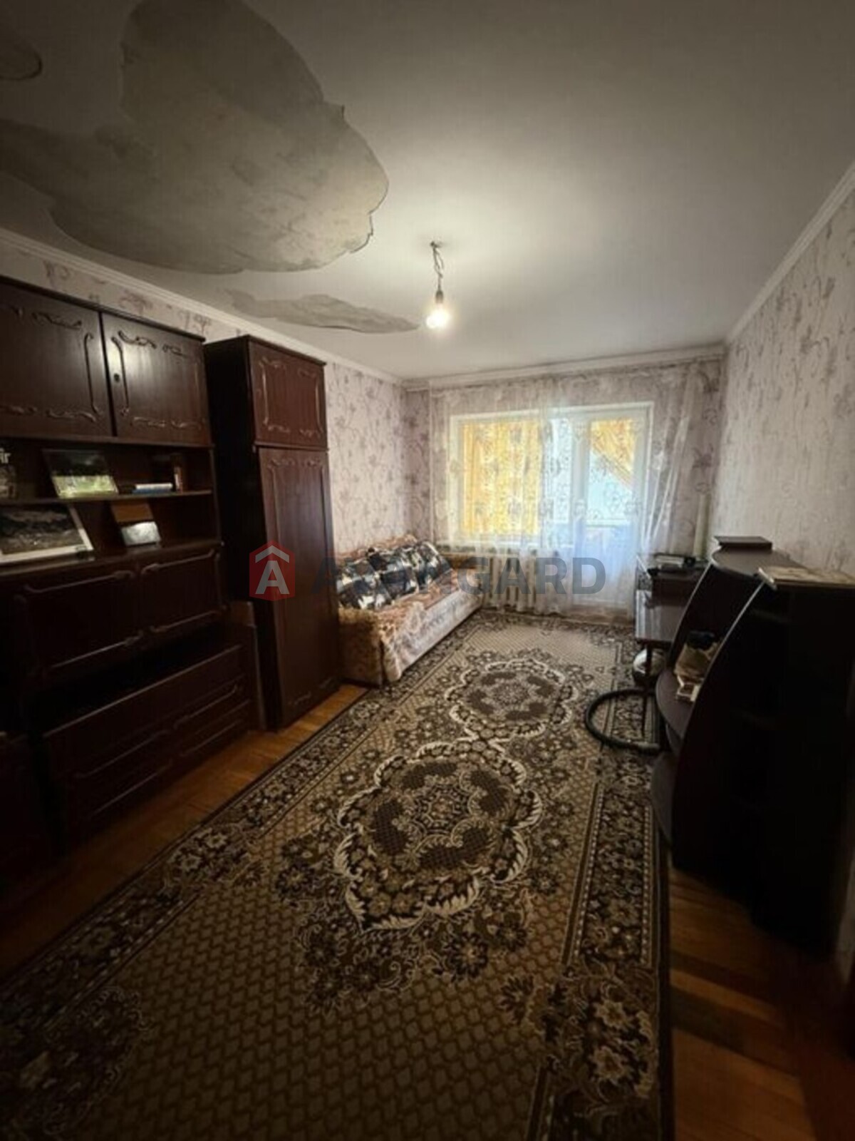 3 ��. ��������, 68/-/14 ��. �., 1/9 ������ ���� 4