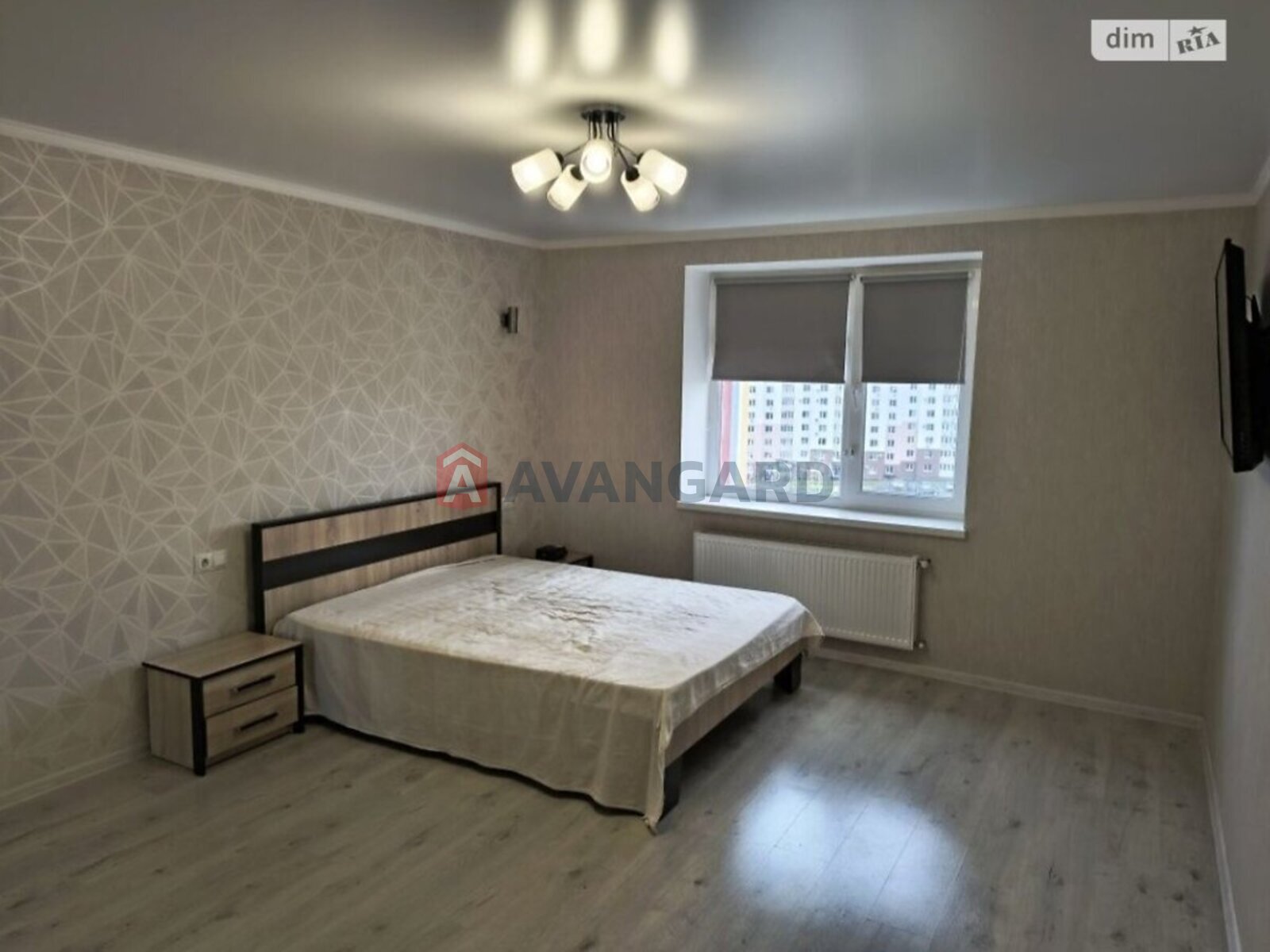 1 ����. ��������, 41/20/10 ��. �., 8/8 ���� ���� 8