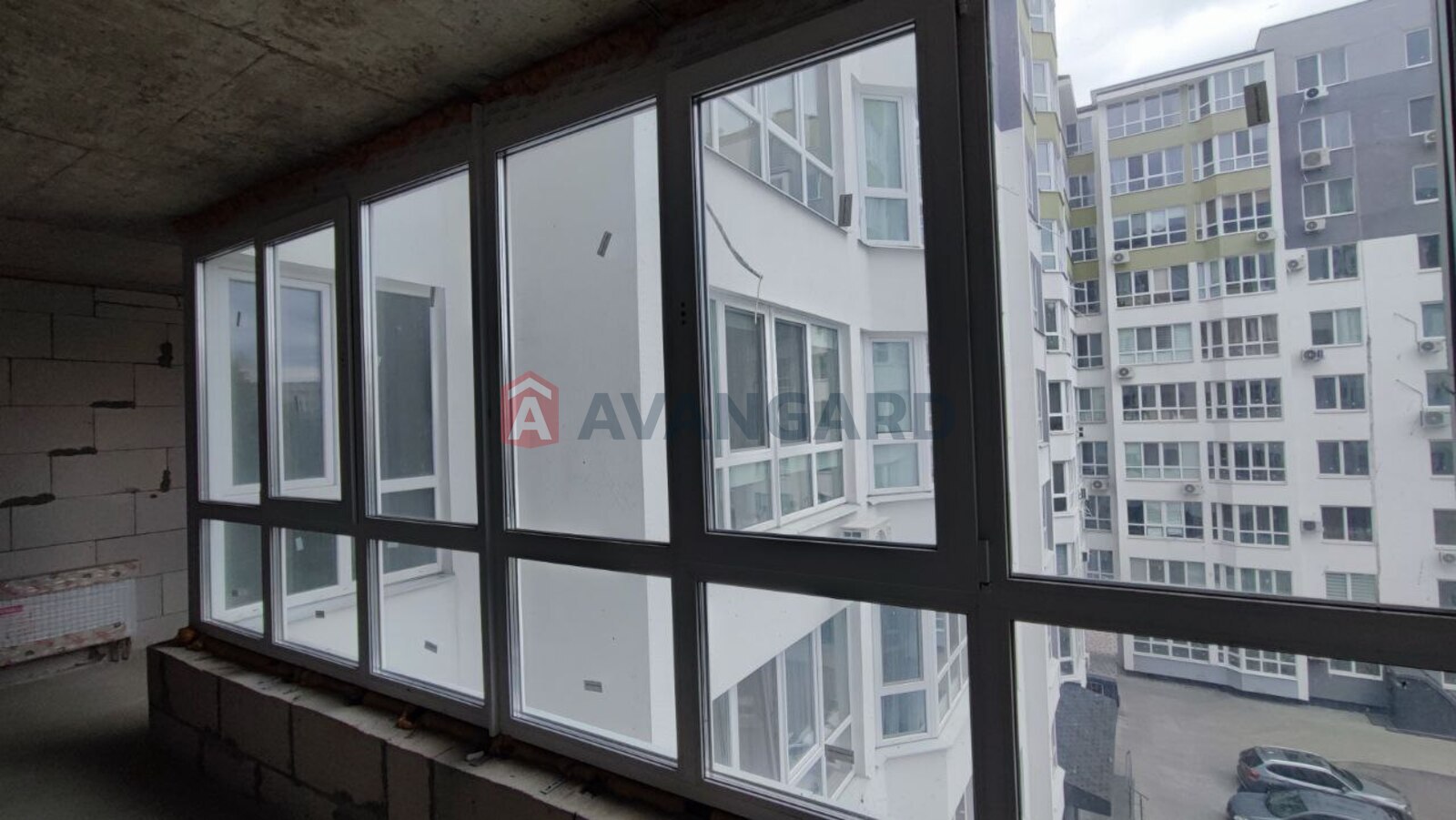 3 ��. ��������, 97,7/-/10,7 ��. �., 5/10 ������ ���� 1