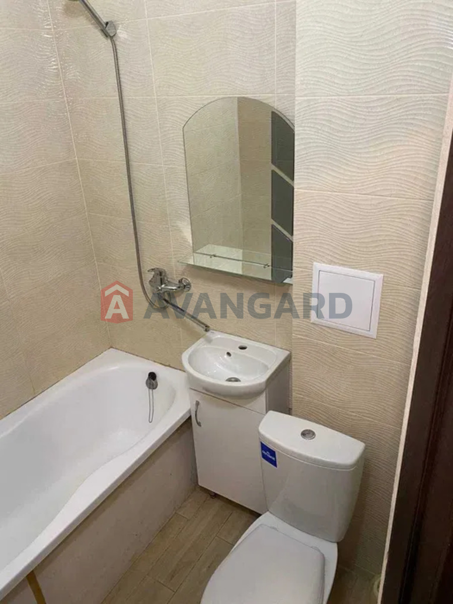 1 ��. ��������, 33/-/6 ��. �., 1/9 ������ ���� 3