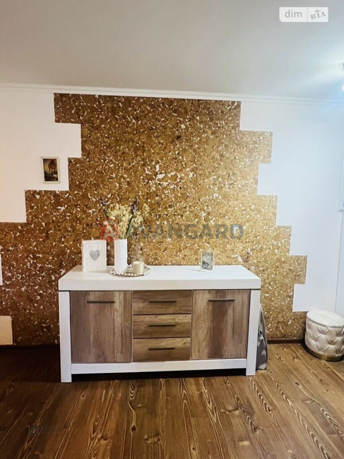 3 ��. ��������, 69/52/7 ��. �., 1/5 ������ ���� 6