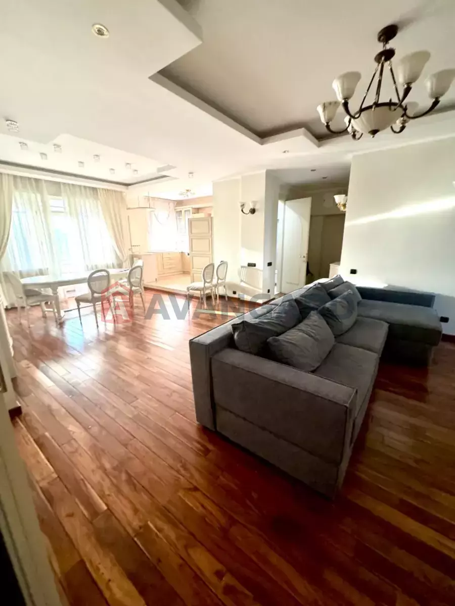 4 ��. ��������, 140/-/- ��. �., 11/15 ������ ���� 2