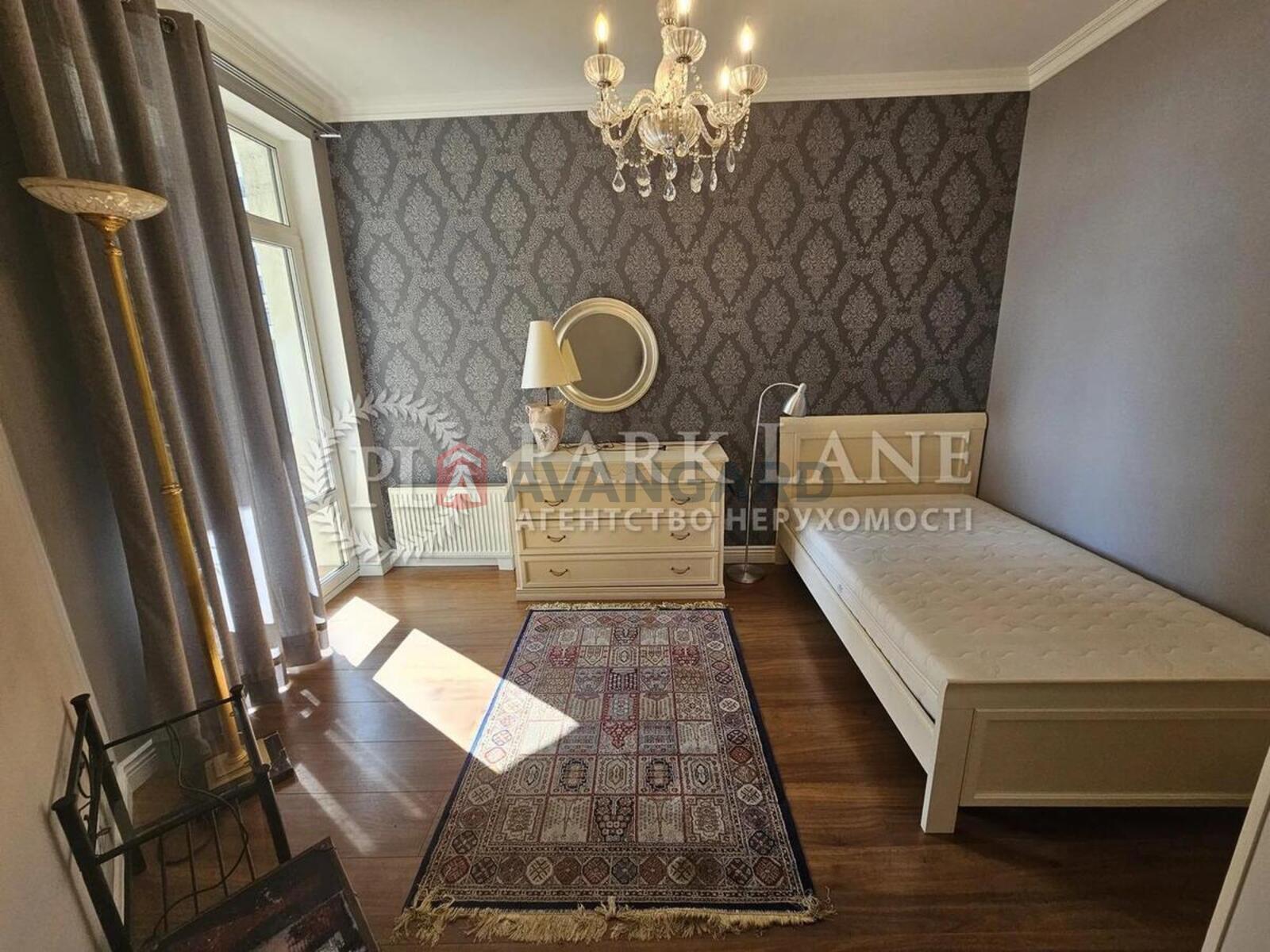 2 ��. ��������, 100/30/41 ��. �., 12/22 ������ ���� 13