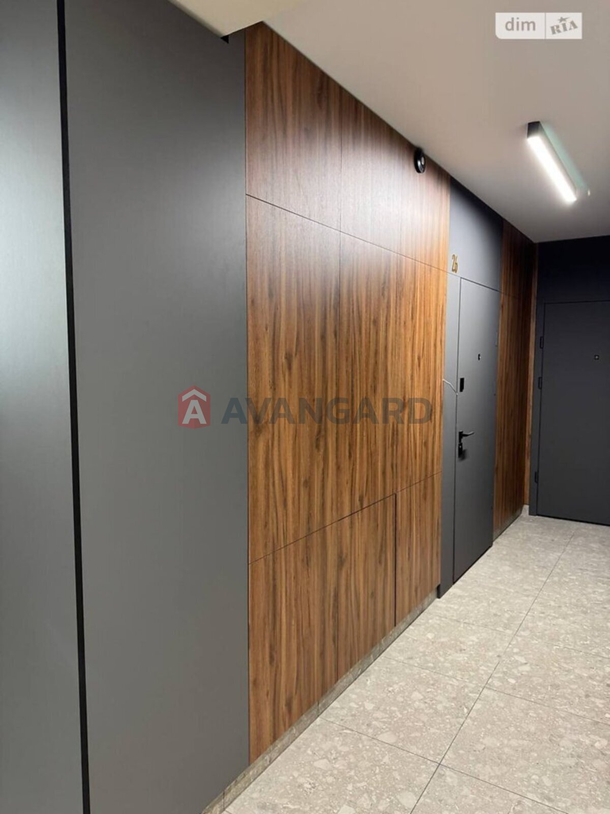 2 ��. ��������, 68/34/20 ��. �., 3/10 ������ ���� 17