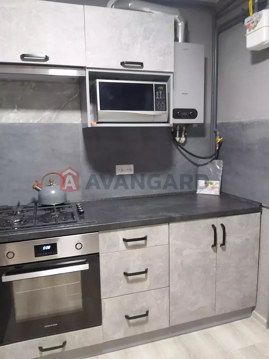 1 ��. ��������, 33/-/6 ��. �., 4/5 ������ ���� 24